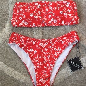 Red floral bikinis Zaful 🌹🍒